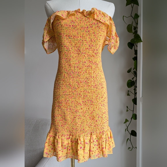 Lovers & Friends Cendall Dress Golden Rod Ditsy - Picture 2 of 10